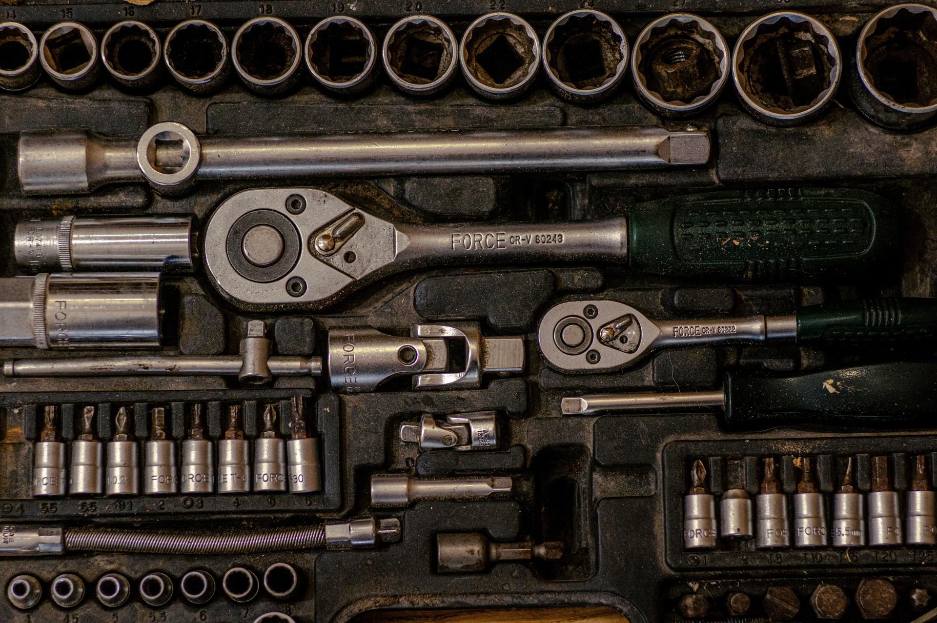replace my truck bed toolbox